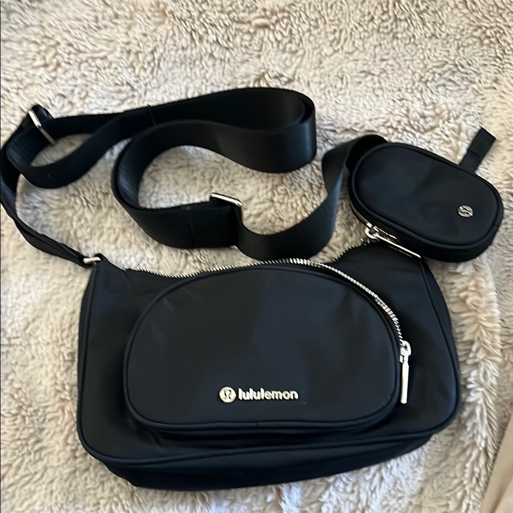 lululemon athletica Black Belt Bag Minimalist Design